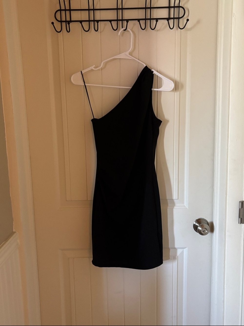 Jump One-Shoulder Black Mini Dress